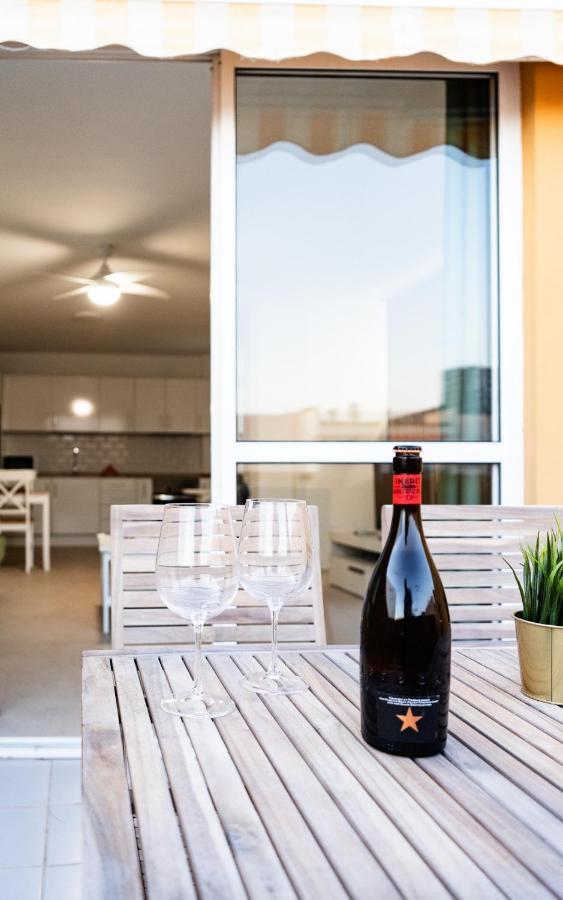 Homeforguest Atico Martina Con Terraza En Los Cristianos Лос-Крістіанос Екстер'єр фото